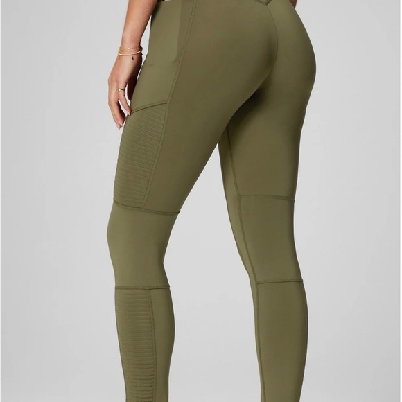 Fabletics Motion365+ high-waisted Moto legging size small in dark moss - Picture 2 of 5